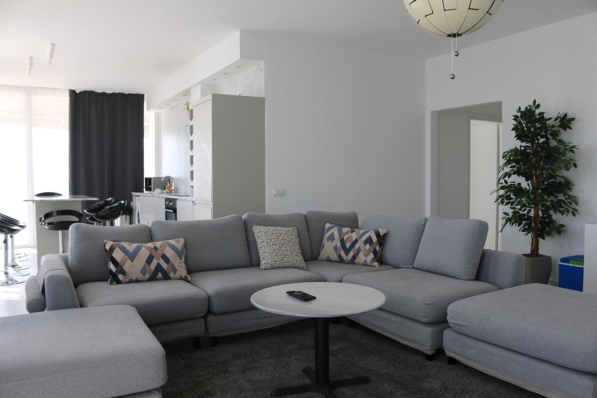 Infinity Sea View Penthouse Apartment ซารานเดอ ภายนอก รูปภาพ