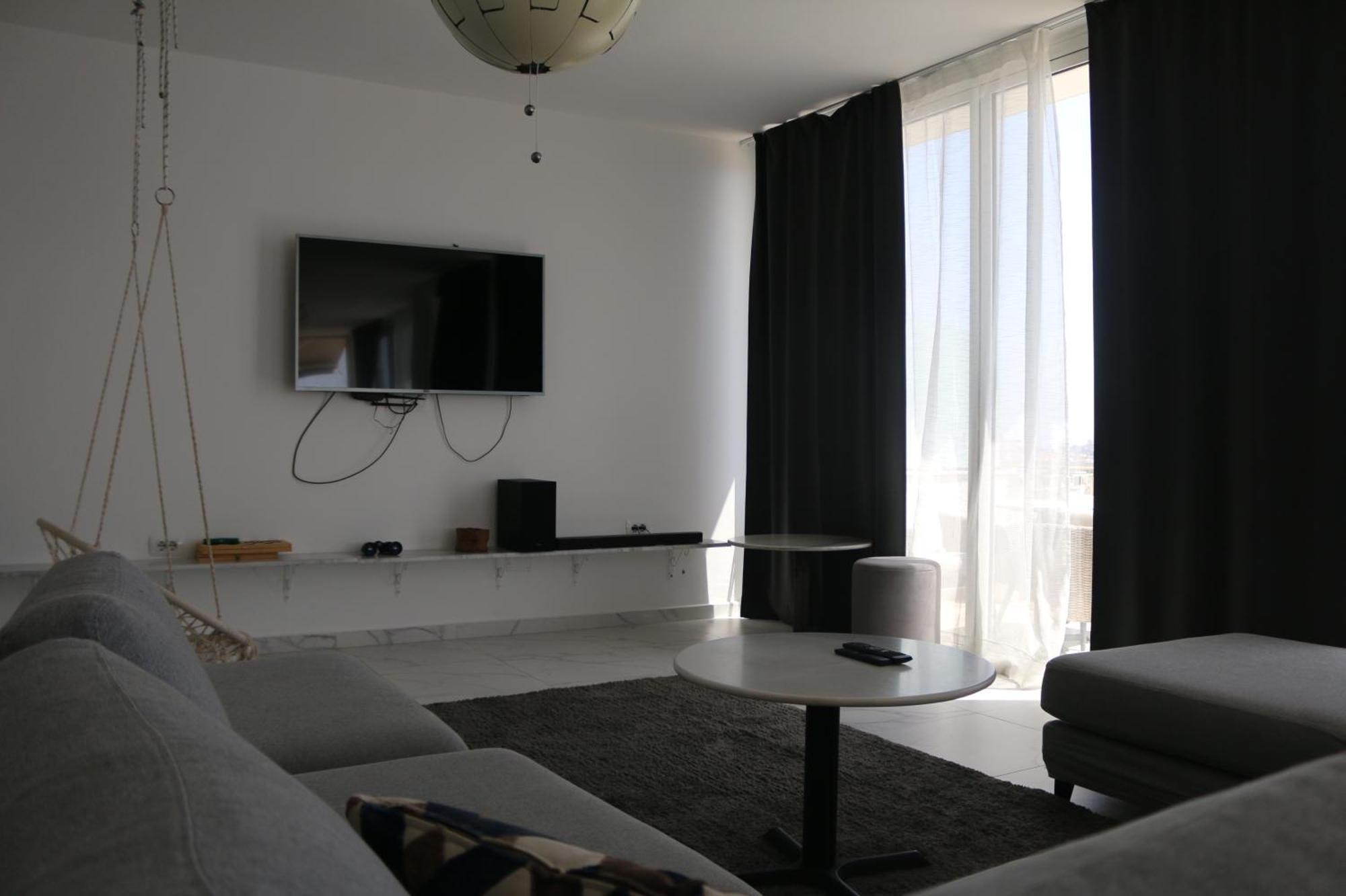 Infinity Sea View Penthouse Apartment ซารานเดอ ภายนอก รูปภาพ